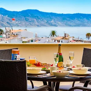 Old Town Nerja, Stunning Sea Views Apartment Nerja
