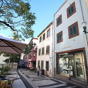 Tr3s Qu4rtos Carmo By Analodges Apartment Funchal (Madeira)